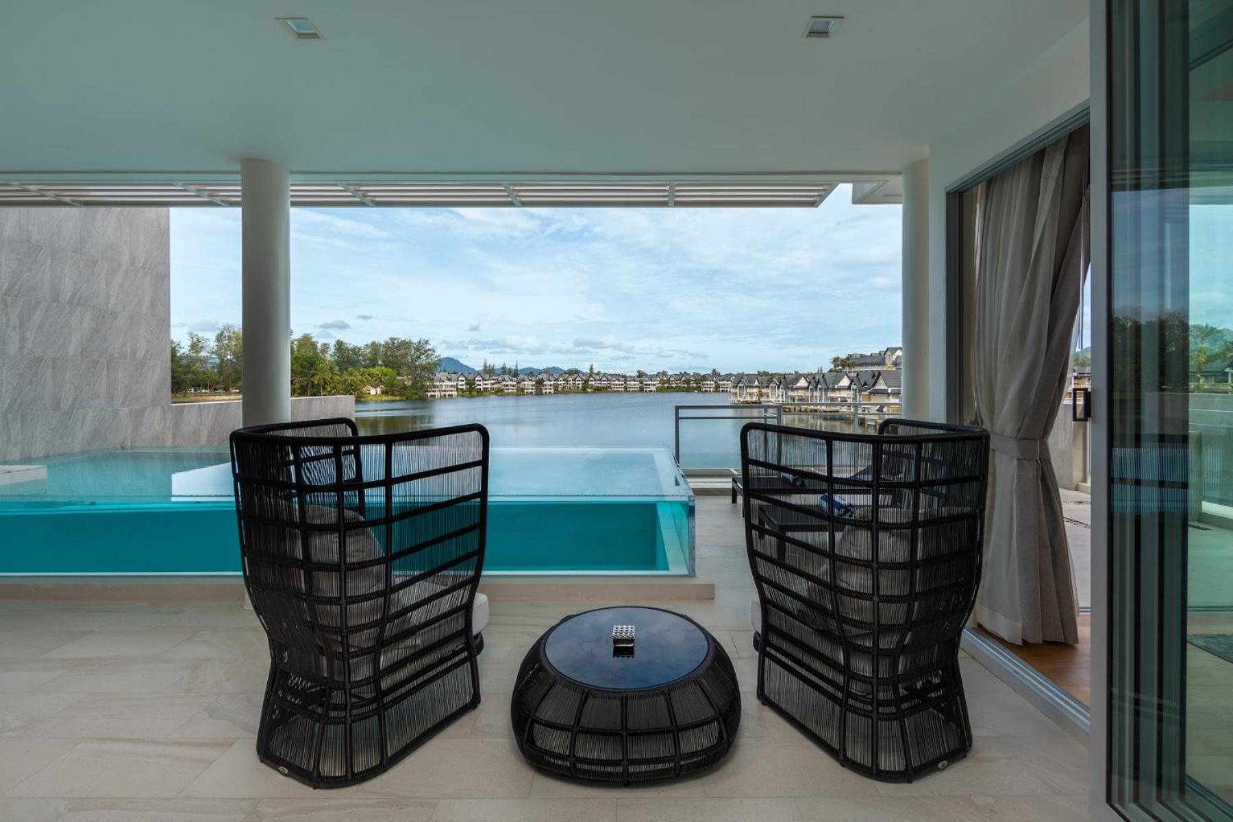 Beachfront Residences - Stunning Sea And Lake View Pláž Exteriér fotografie